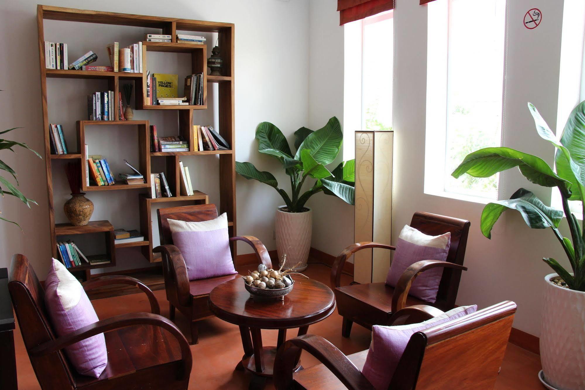 Vmansion Boutique Hotel Phnom Penh Ngoại thất bức ảnh
