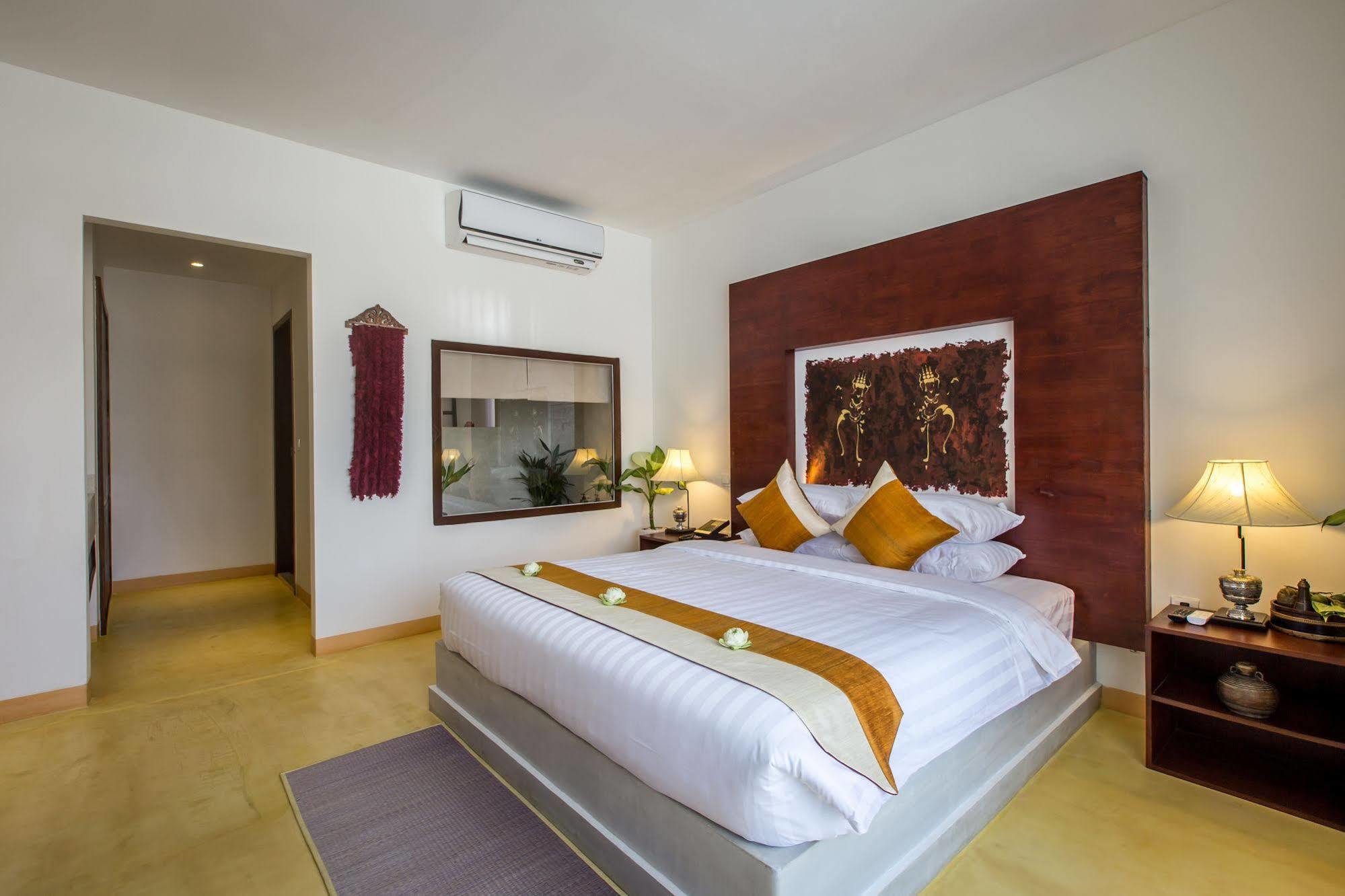 Vmansion Boutique Hotel Phnom Penh Ngoại thất bức ảnh